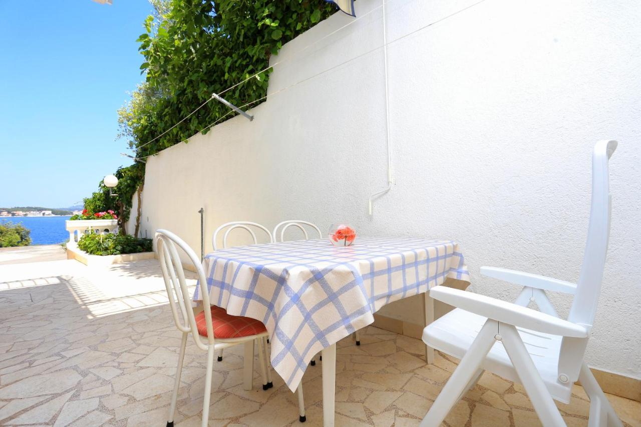 Family Friendly Seaside Apartments Razanj, Rogoznica - 10373 מראה חיצוני תמונה