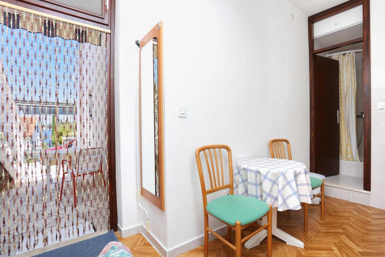 Family Friendly Seaside Apartments Razanj, Rogoznica - 10373 מראה חיצוני תמונה