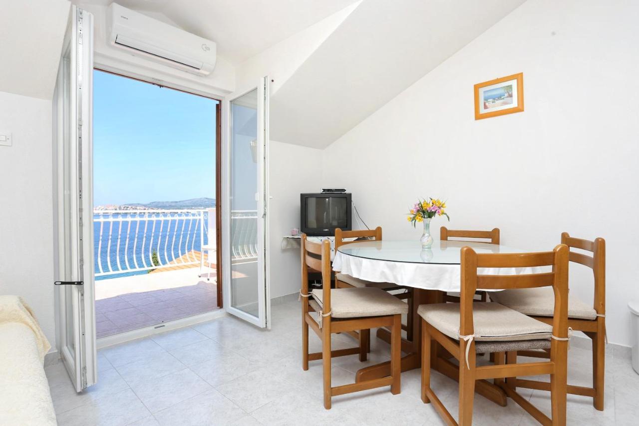 Family Friendly Seaside Apartments Razanj, Rogoznica - 10373 מראה חיצוני תמונה